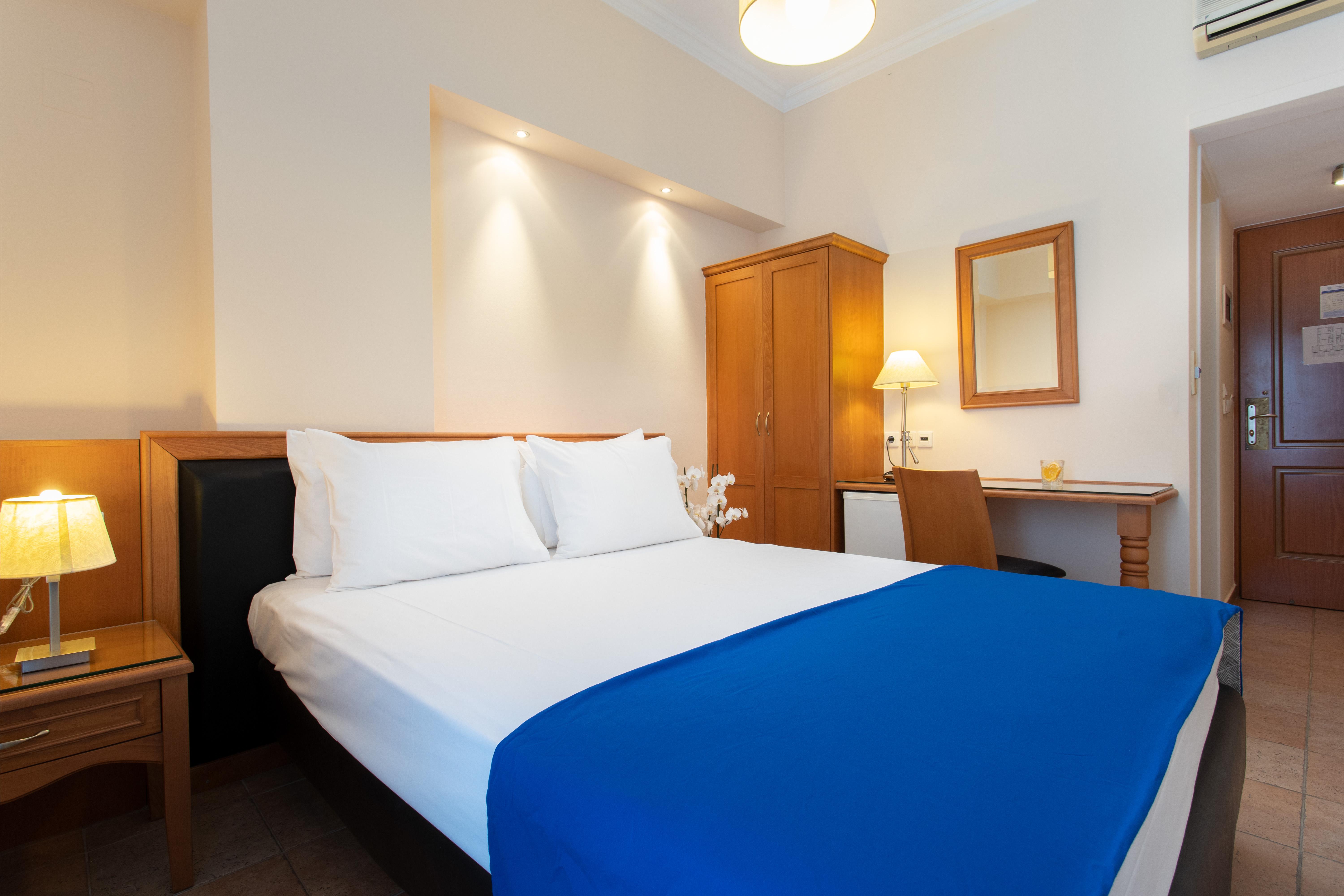 Pantheon City Hotel Gythio Zewnętrze zdjęcie