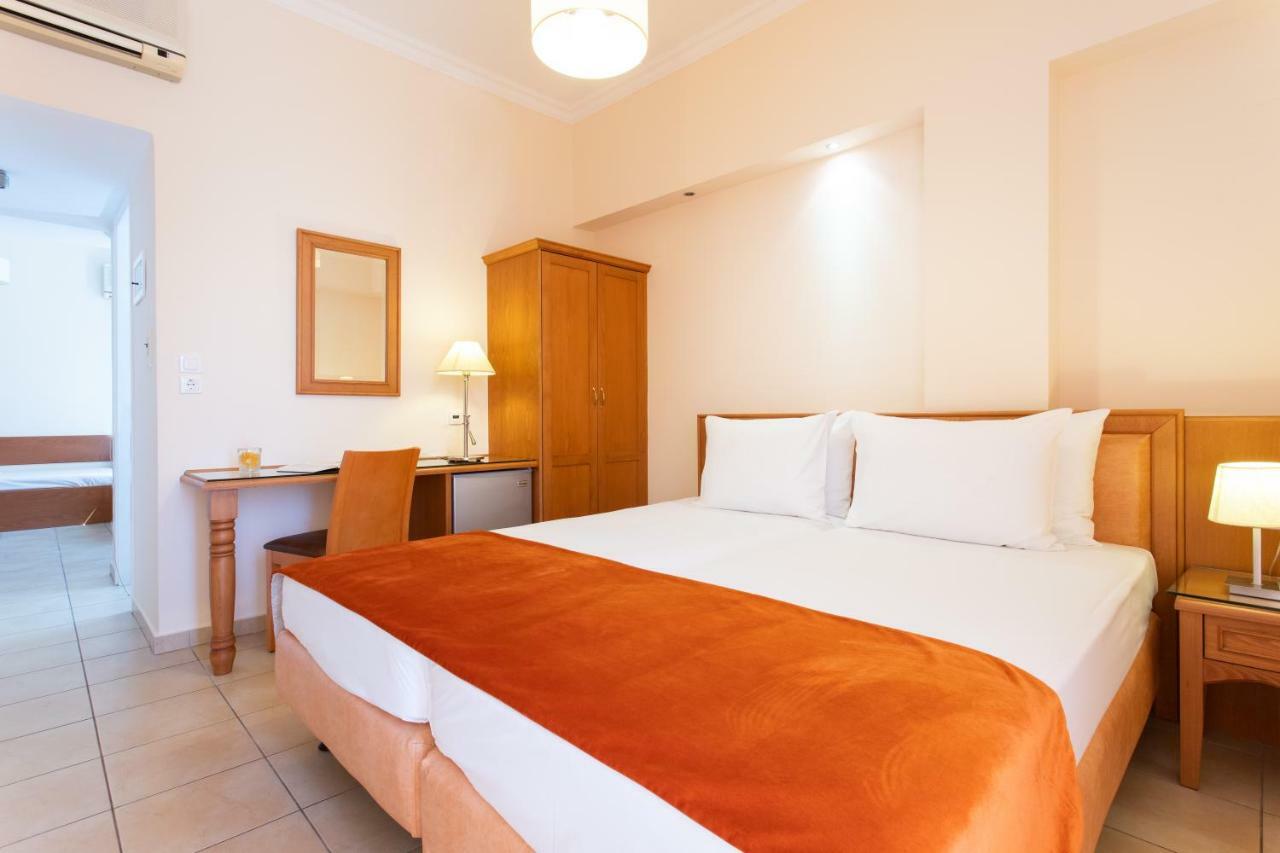 Pantheon City Hotel Gythio Zewnętrze zdjęcie